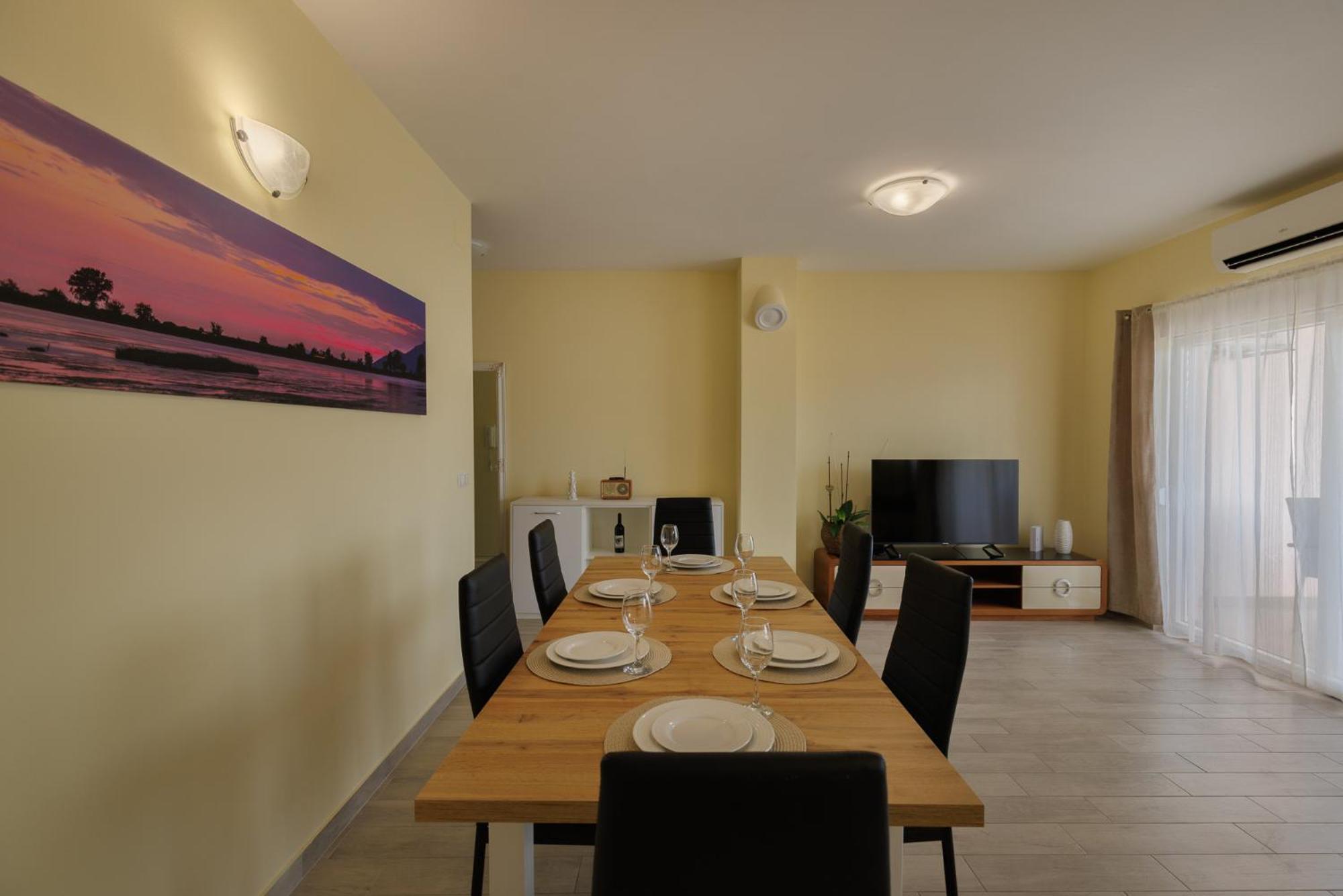 Apartman Maja Komarna Exterior photo